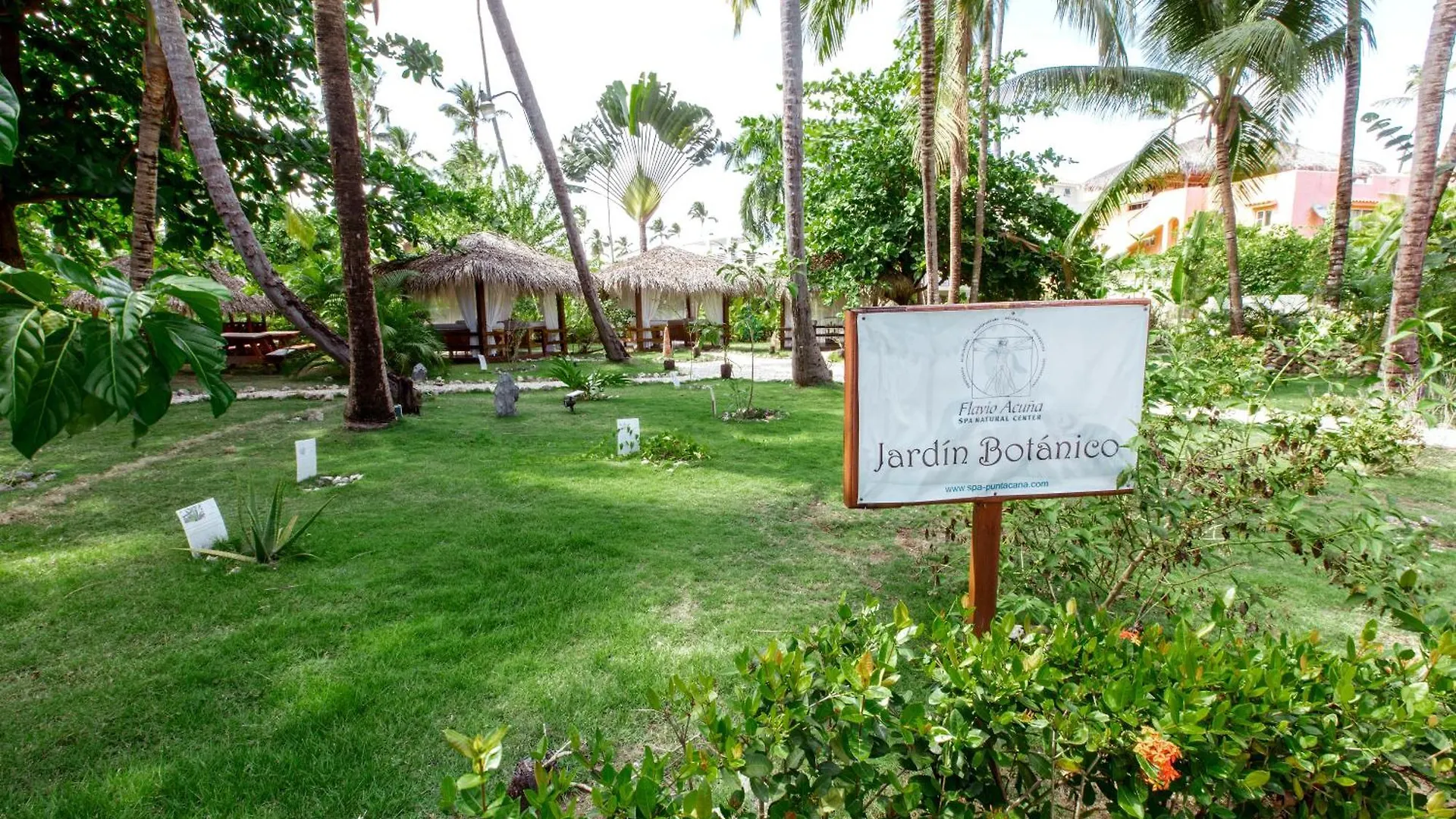 Grand Caribe Suites Deluxe Punta Cana